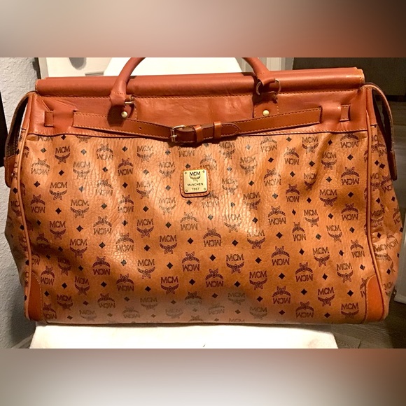 MCM Bags - Picture 3 of 15